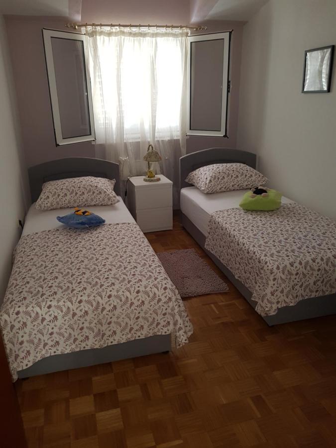 Apartment Blanka With A Beautiful View Of Trogir Exterior photo